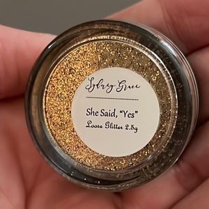 Sydney Grace loose glitter
